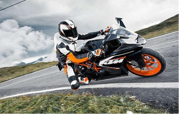 KTM RC 200 2014