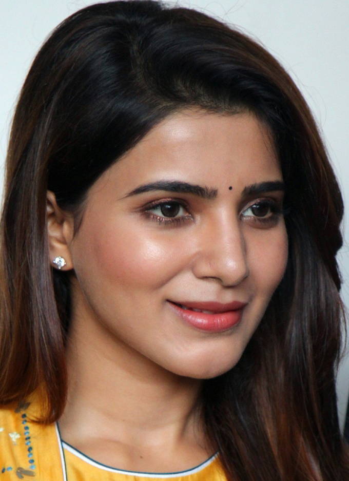 Indian Hot Actress Samantha Oily Face Closeup Smiling Photos | CineHub