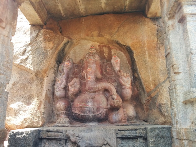 The rock cut Ganesha at Lepakshi temple, Andhra Pradesh