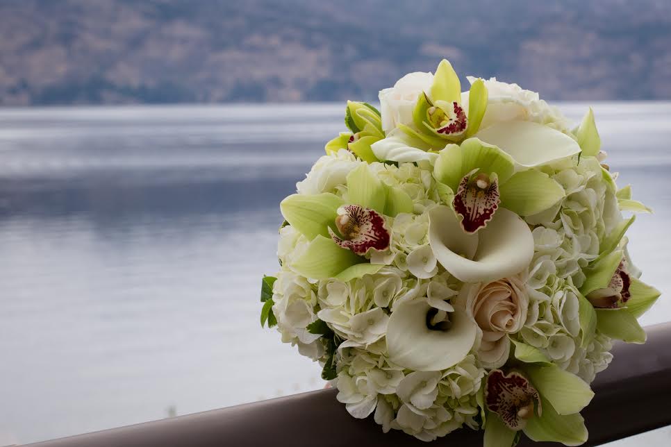 Kelowna Florist BC Wedding Flowers
