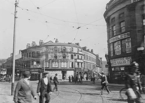 Manchester St from Hatton Garden