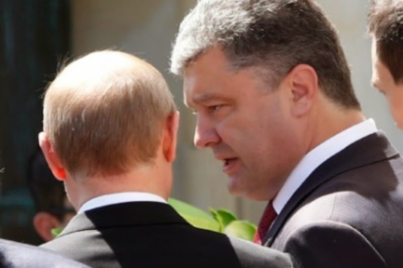 Госсекретарь США Кэрри заявил о наличии секретных договоренностей Путина и Порошенко.