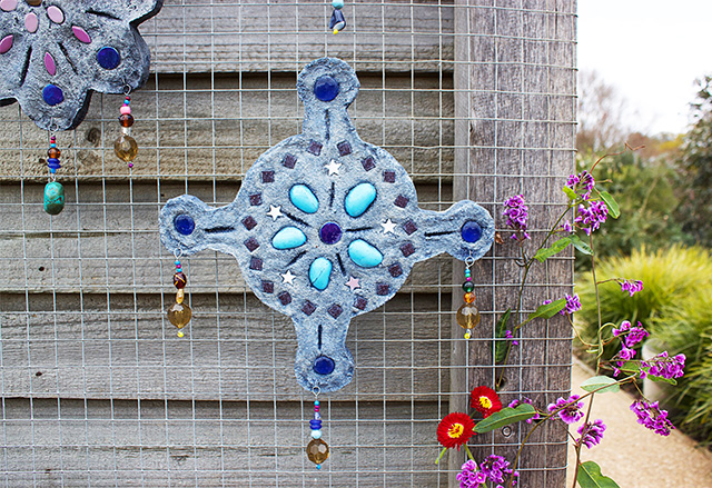 creating with jules: concrete garden wall hanging