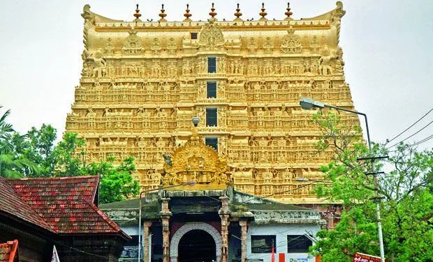 Kerala, News, Thrissur, Religion, Temple, Guruvayoor, Economy, Guruvayurappan, Padmanabhaswami, Guruvayurappan temple get income more than Padmanabhaswami temple. 