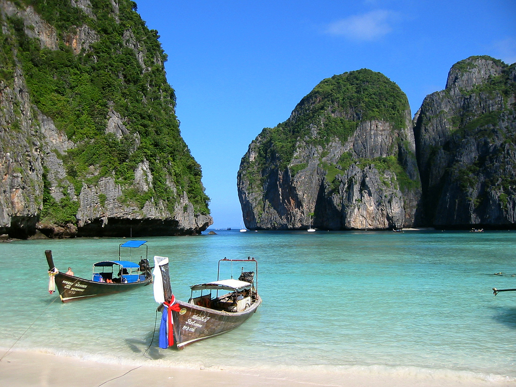 8 Tempat Wisata di Phuket, Thailand Yang Menakjubkan - Tempat Wisata