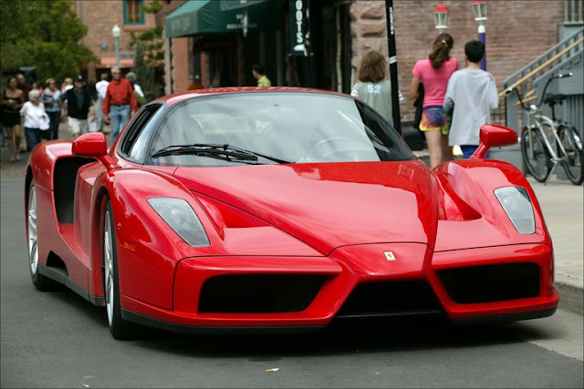 Gambar Mobil Sport Ferrari Enzo 17