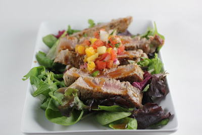 ahi tuna mango salsa salad