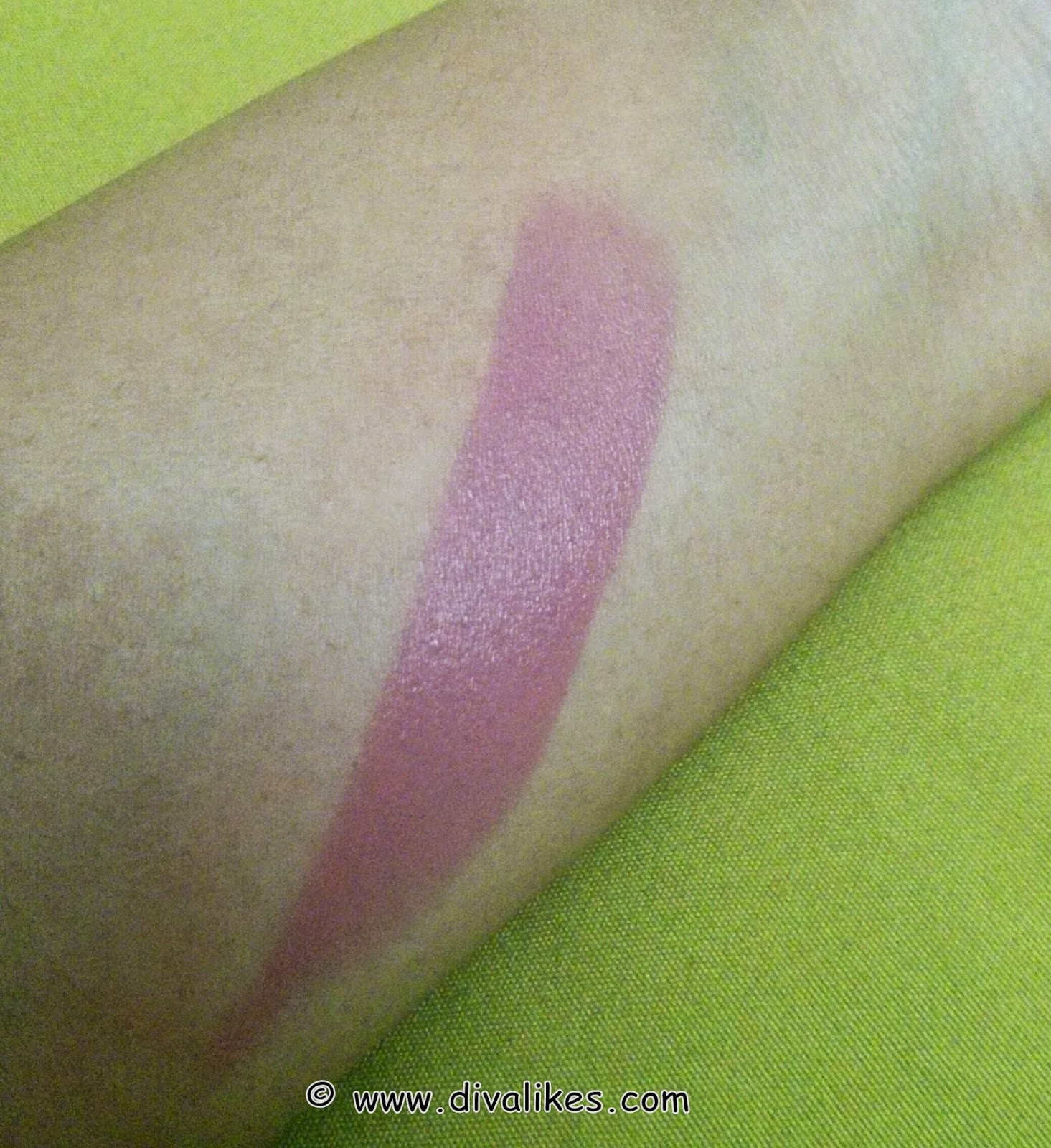 Lakme 9 To 5 Lipstick Pink Bureau