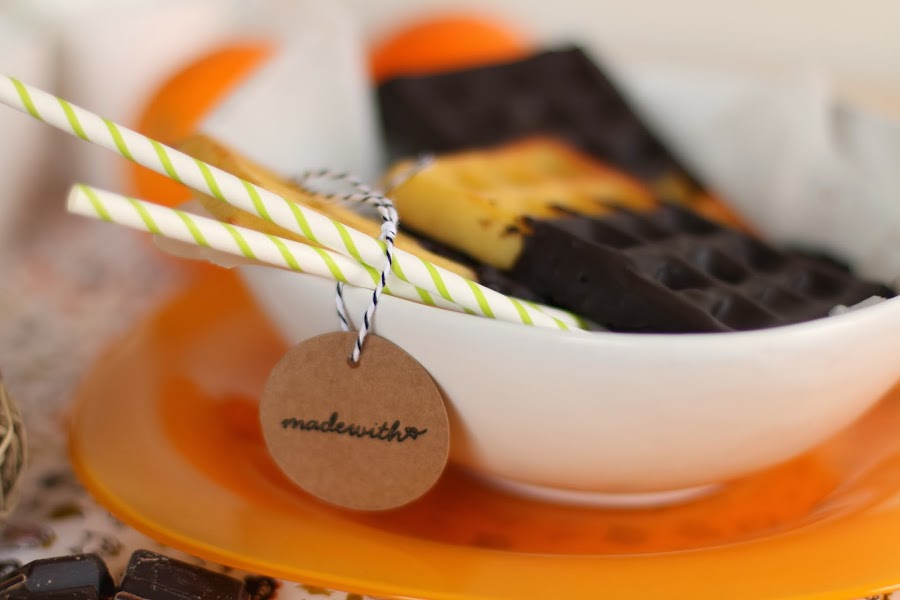 gofre,naranja,recubiertos,bañados,chocolate,waffle,orange,horno,lekué,originales,belga,fondant,fundido,baño,maria,merienda,receta,desayuno,dulce,postre,niños,