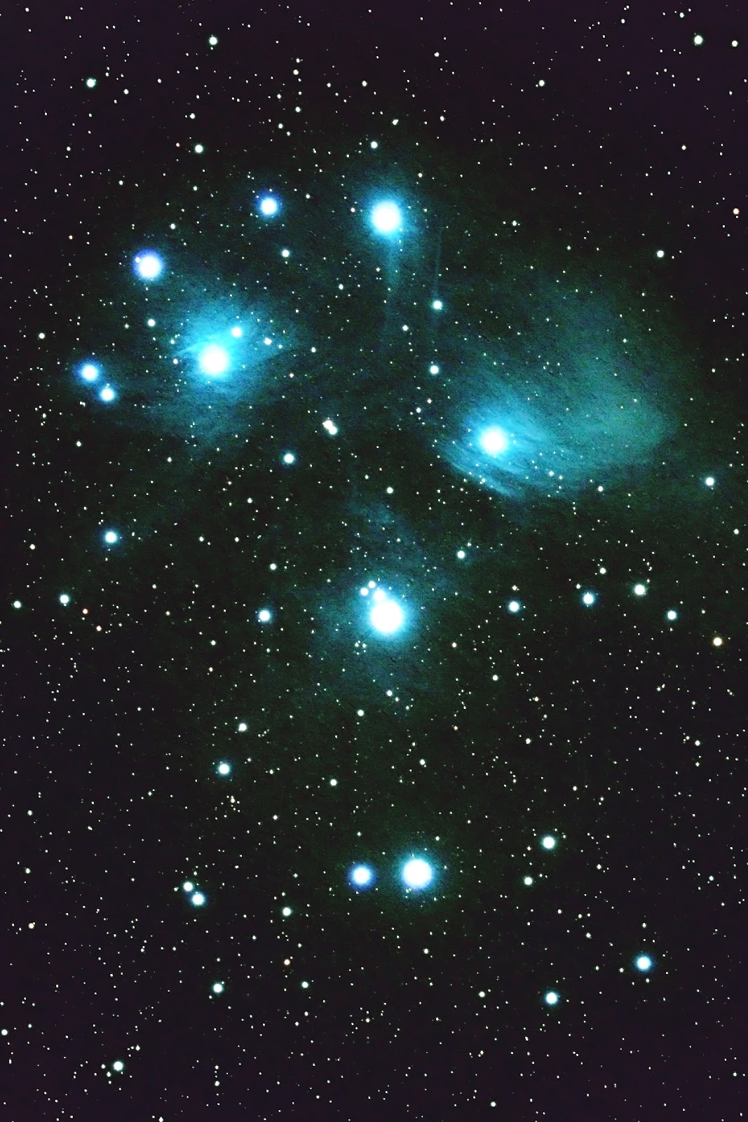 Плеяды литературное направление. Что такое слово плеяда. Плеяды в созвездии тельца. Тайгета (плеяда). Плеяда значение.