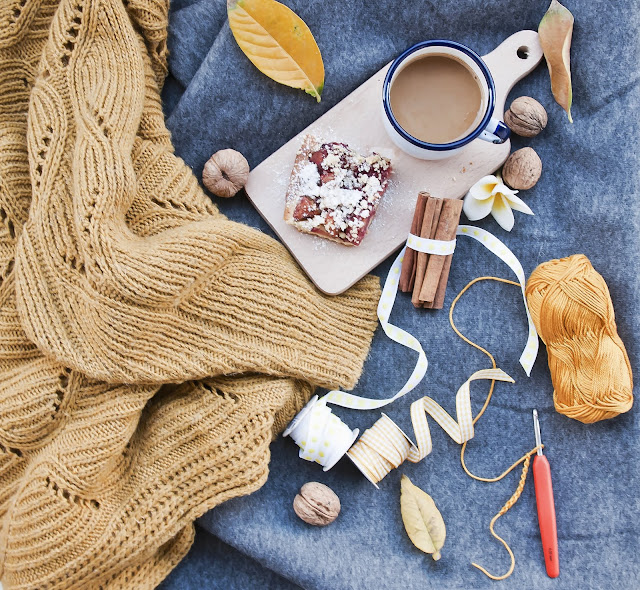 Learn How To Crochet or Knit For Some Cozy Crafting