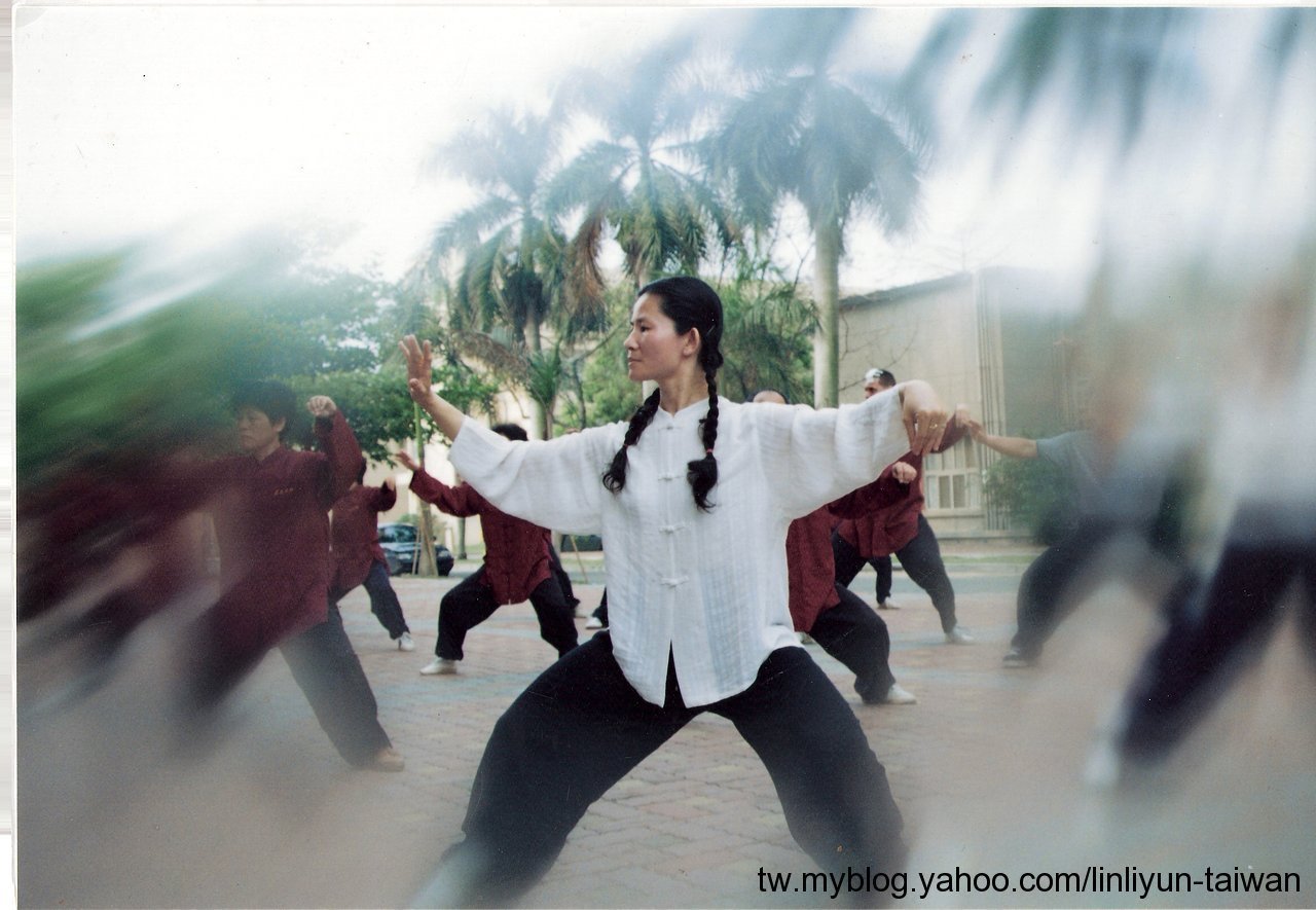 88 年にわたるワールドカップ チケット