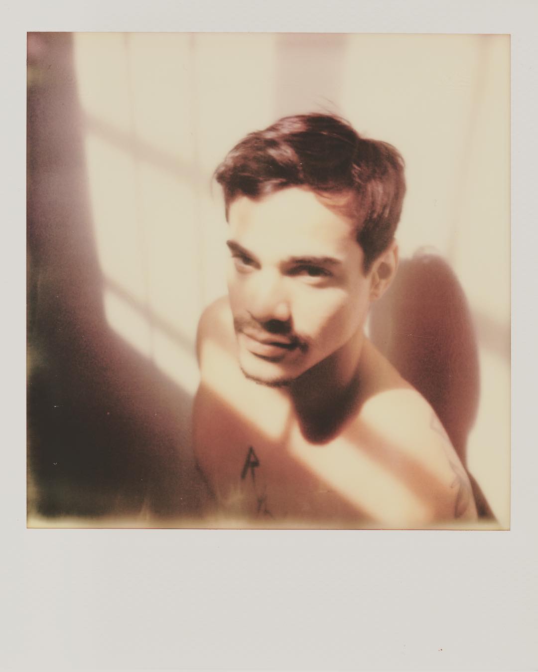 12748274_1515734265398934_163593727_n.jp