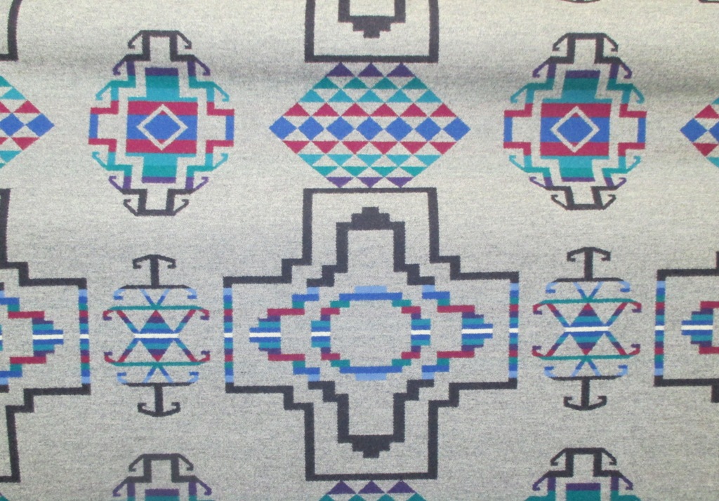 Pendleton Woolen Mill Store Blanket Weight Wool Jacquards