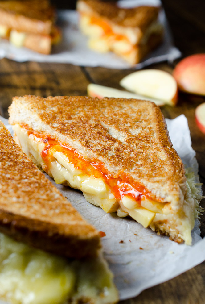 GRILLED CHEESE AND APPLE SANDWICH WITH SRIRACHA BUTTER. Cooking Recipes