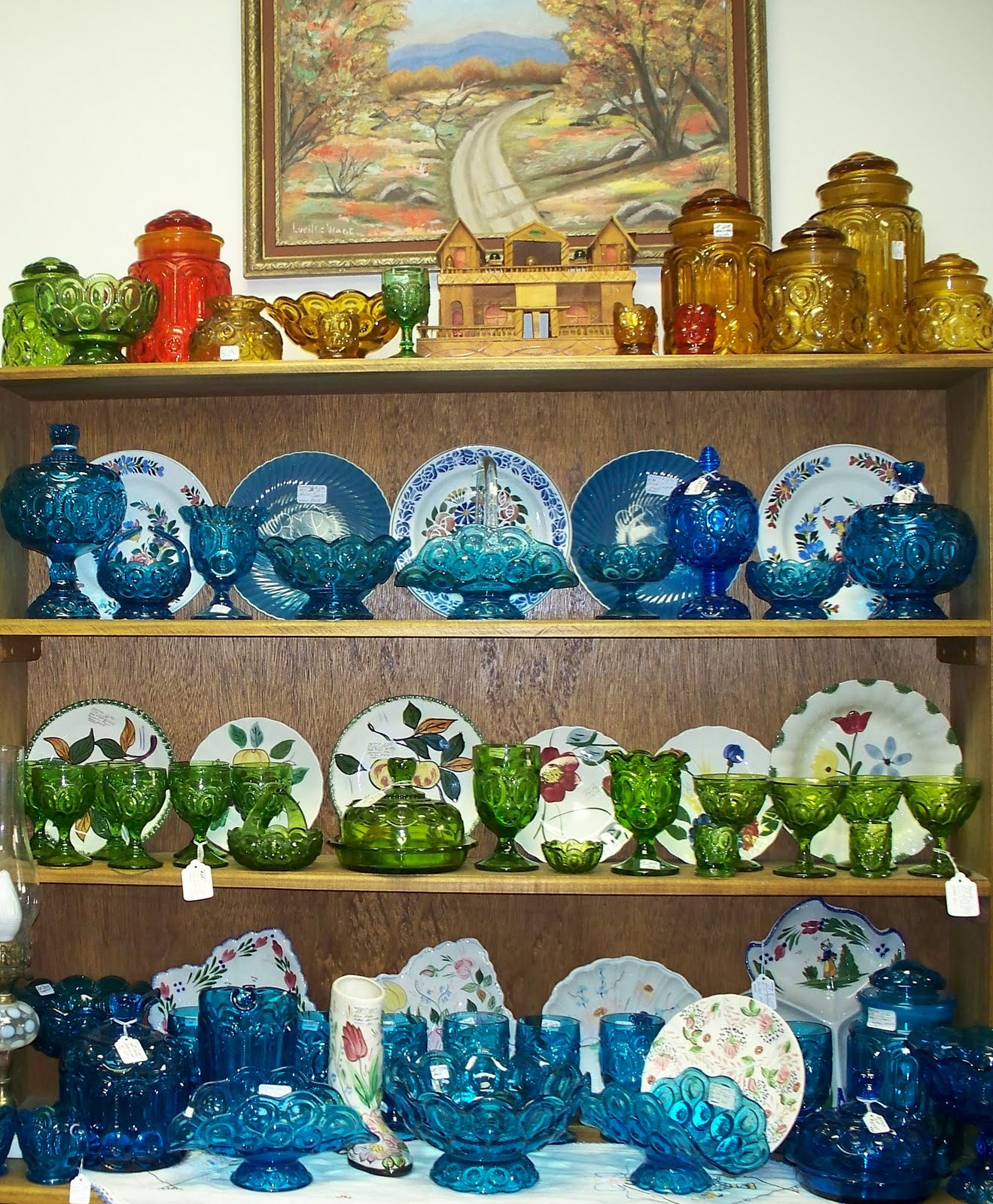 antiques-attic-moon-star-glassware