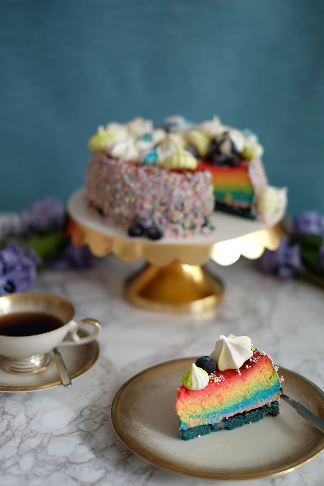 Regenbogen Cheesecake | Marion&amp;#39;s Kaffeeklatsch