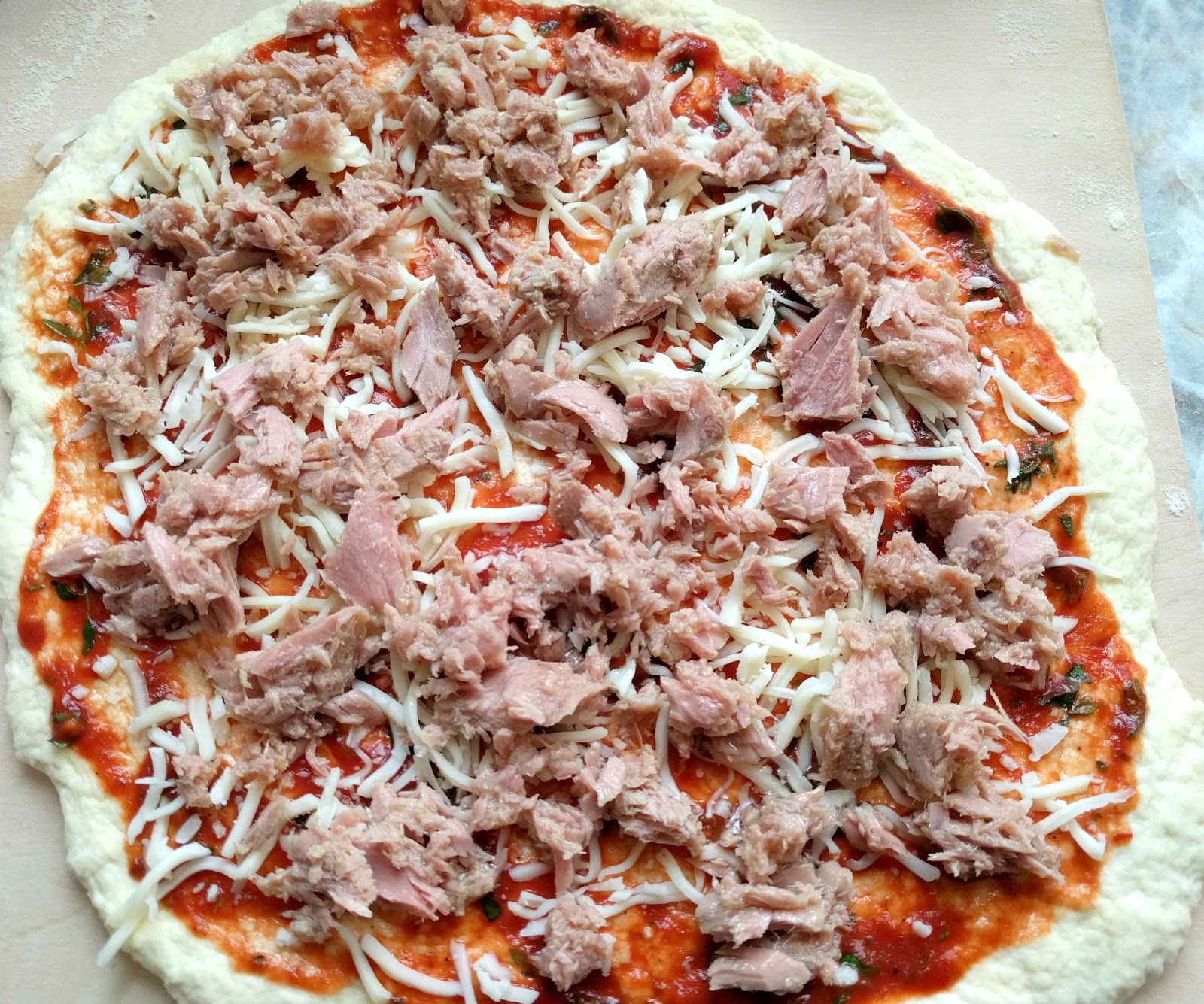 - Thunfisch Pizza & Pizza Hawaii - Thunfisch Pizza & Pizza Hawaii