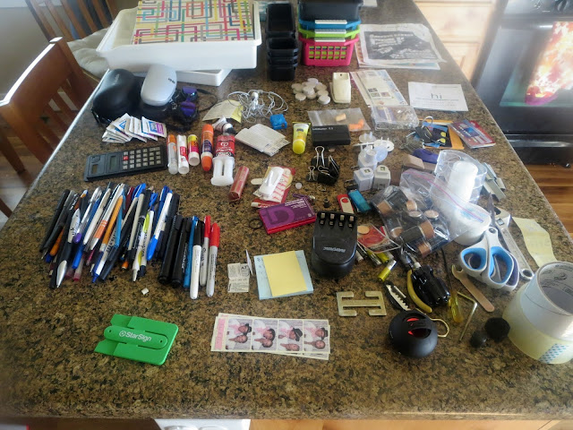 Junk Drawer Organization--Easily organize the junk drawer with a few simple tips.