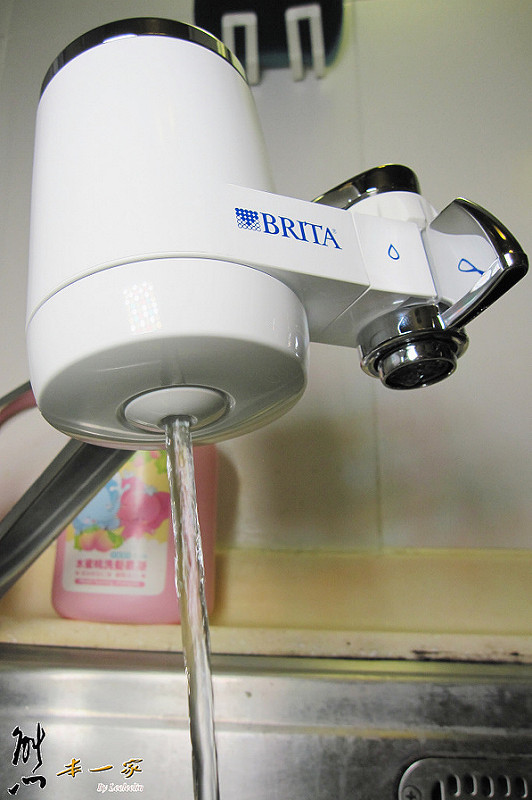 廚房濾水BRITA ON TAP龍頭式濾水器安裝DIY|PHILIPS飛利浦水龍頭型淨水器