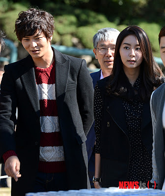 headlines dating sites