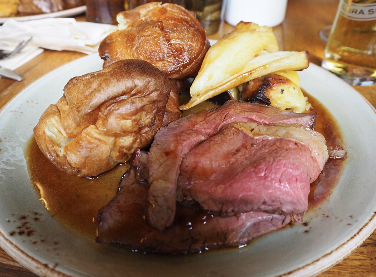 Our Guide to the Best Sunday Lunches in North East England | 30+ Recommendations & Photos - The Vane Arms Thorpe Thewles