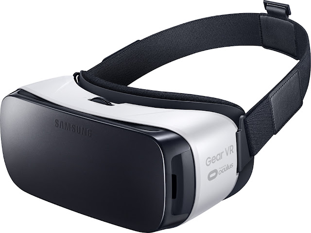 Looking for the perfect gift for the father figure in your life for Father's Day? Look no further, Best Buy has you covered with the latest and greatest technology! You can gift the man in your life the ultimate experience with the Samsung Gear VR, bringing you 360 degree virtual adventures that are out of this world! 
