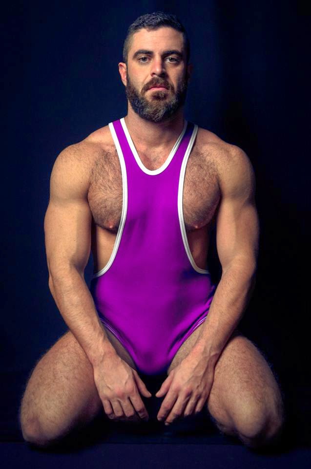 10009292_794549653939325_647094020255422