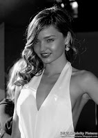 B&W pictures of Miranda Kerr wearing a sexy white dress, at ESPY awards - picture 2
