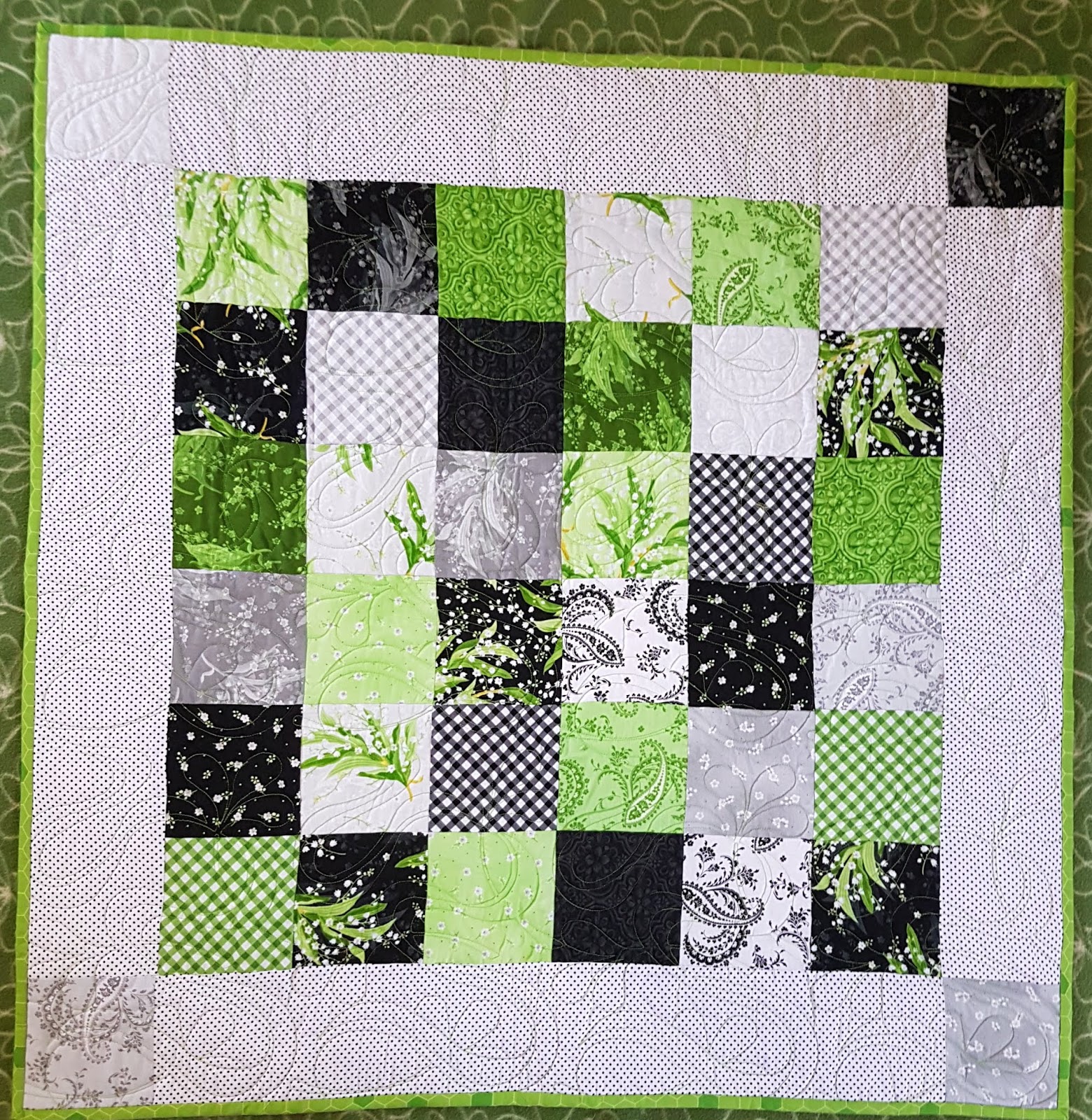 Bizarre Quilter Lily of The Valley Quilt