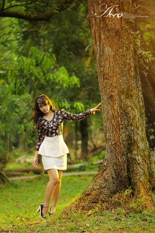 GLUCK PICTURA: MODEL RIZKA ZAHARA