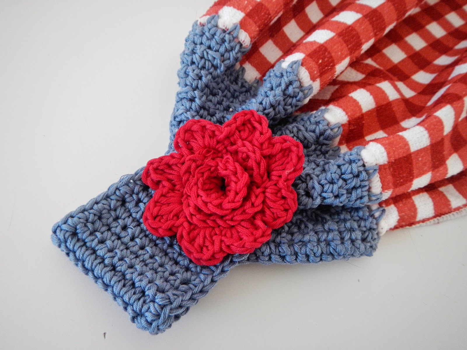 Apple Blossom Dreams Towel Toppers I