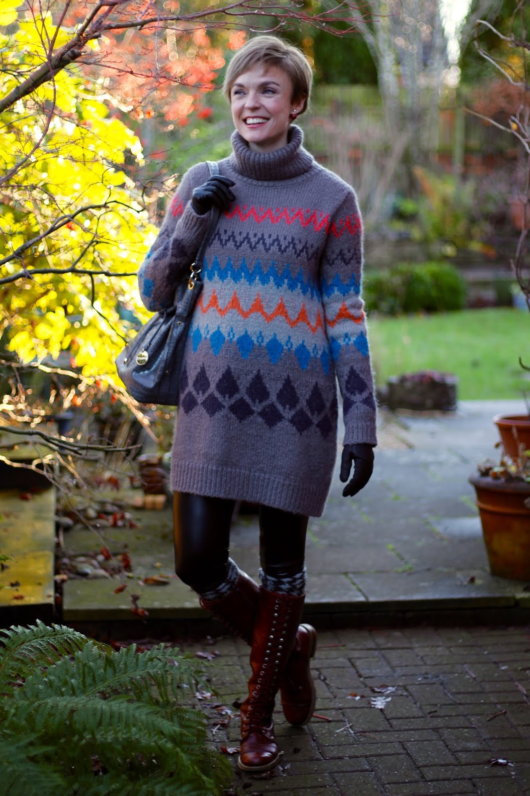 Chunky jumper and vinyl leggings | Warm Winter Outfit | Fake Fabulous