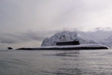 Η Ρωσία ξεκίνησε τις εργασίες για την κατασκευή μόνιμης στρατιωτικής βάσης στην Αρκτική