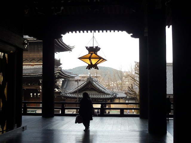 nishi higashi hongan-ji, cosa vedere a kyoto
