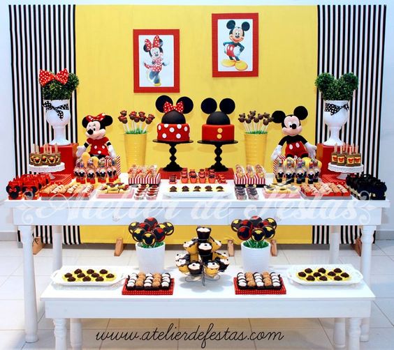 idei de decoratiuni Petreceri care spun Povesti: Mickey si Minnie Mouse