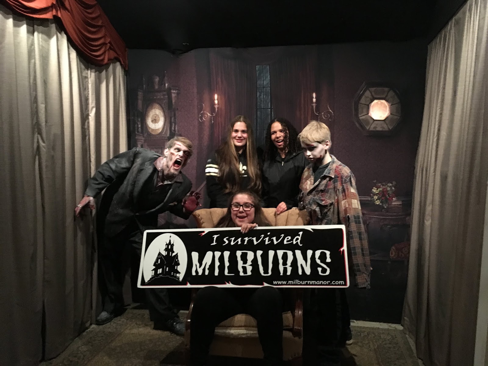 Milburn's Haunted Manor Haunted House between Portland and Salem