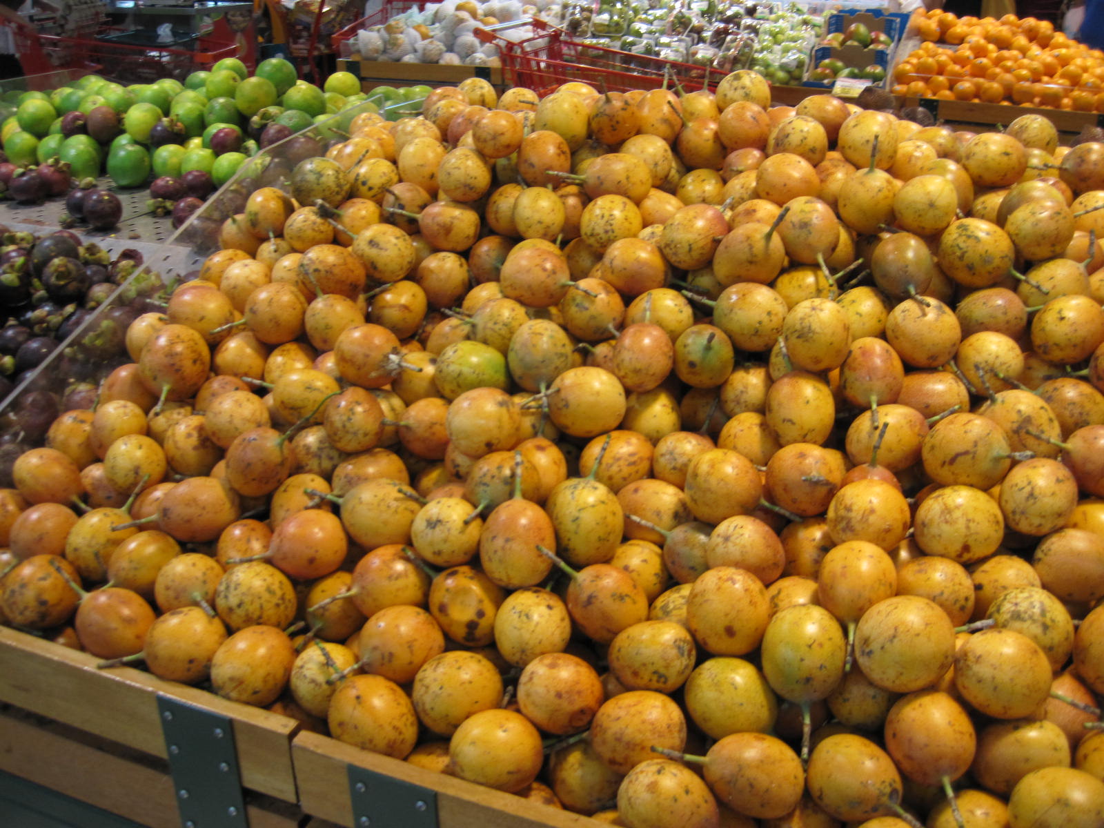 Фшат в армении фрукты Фшат в армении фрукты