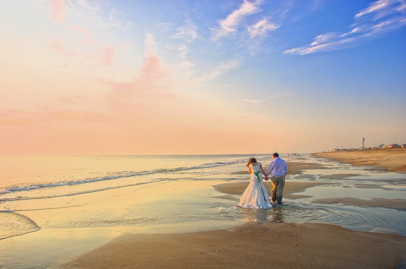 ¿Quién Dijo Boda? Boda en la Playa ¿Realidad o Leyenda Urbana? ¿Quién Dijo Boda? Boda en la Playa ¿Realidad o Leyenda Urbana?