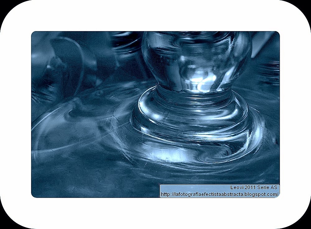 Foto Abstracta 3155 La Dama Insomne - Sleepless Lady Foto Abstracta 3155 La Dama Insomne - Sleepless Lady