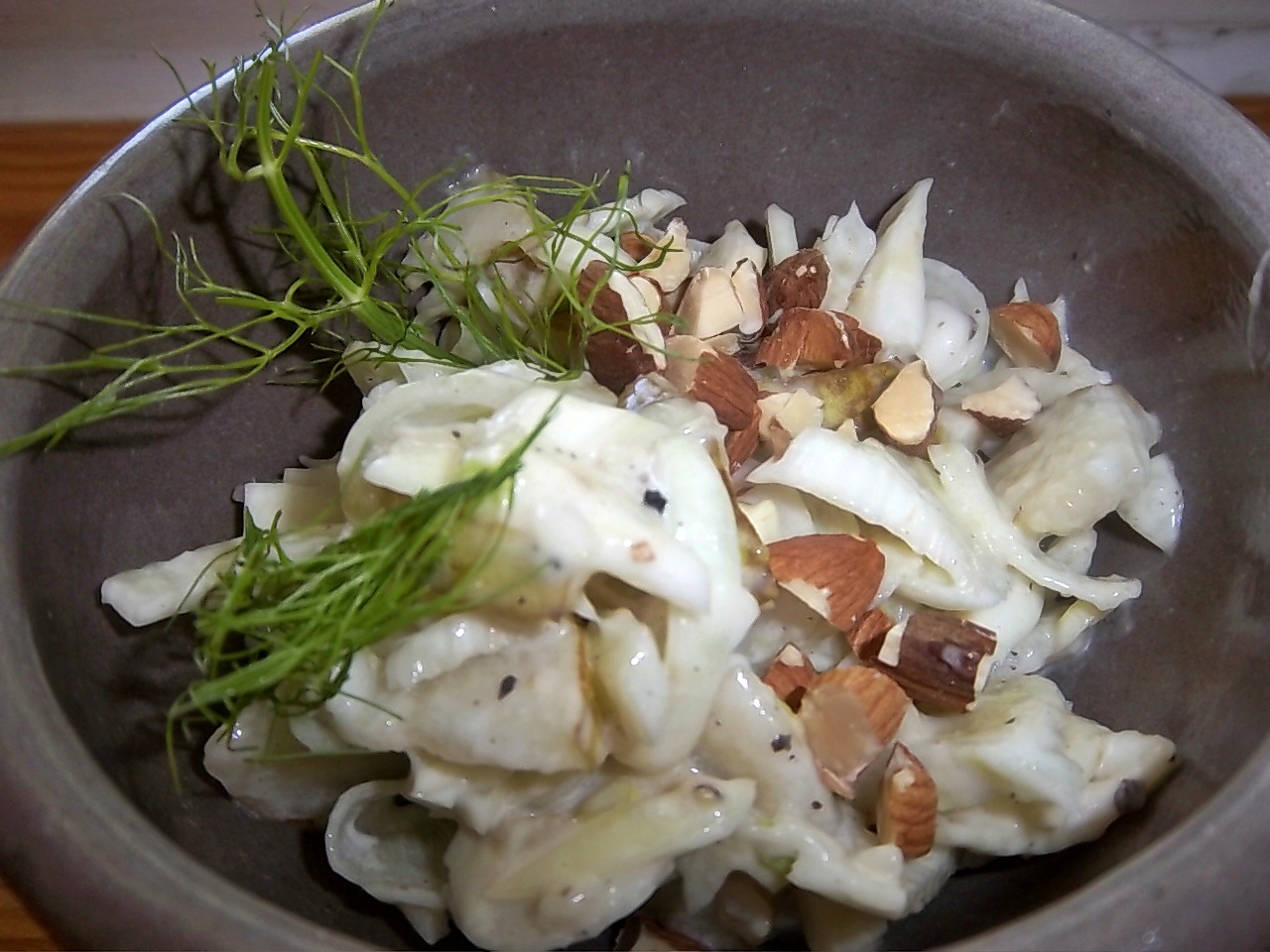 Fenchel Birnen Salat mit Mandeln