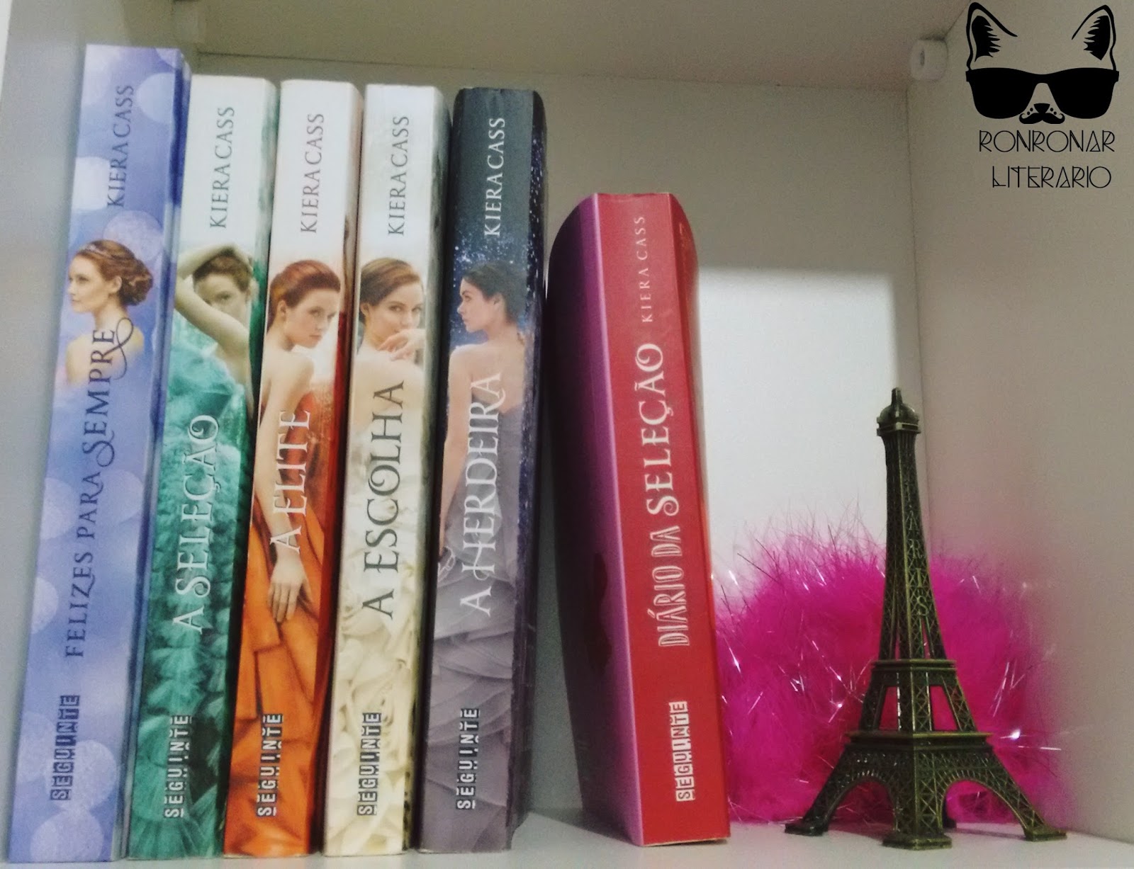 Serie de livros A Seleção Ronronar Literário Serie de livros A Seleção Ronronar Literário