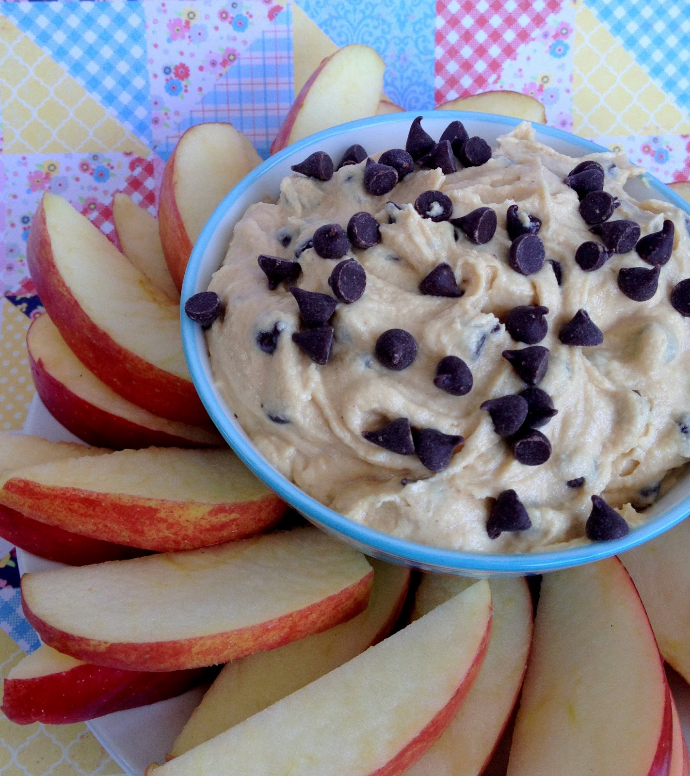 Fluffy Peanut Butter Chocolate Chip Apple Dip (Lower Fat, Bigger Taste