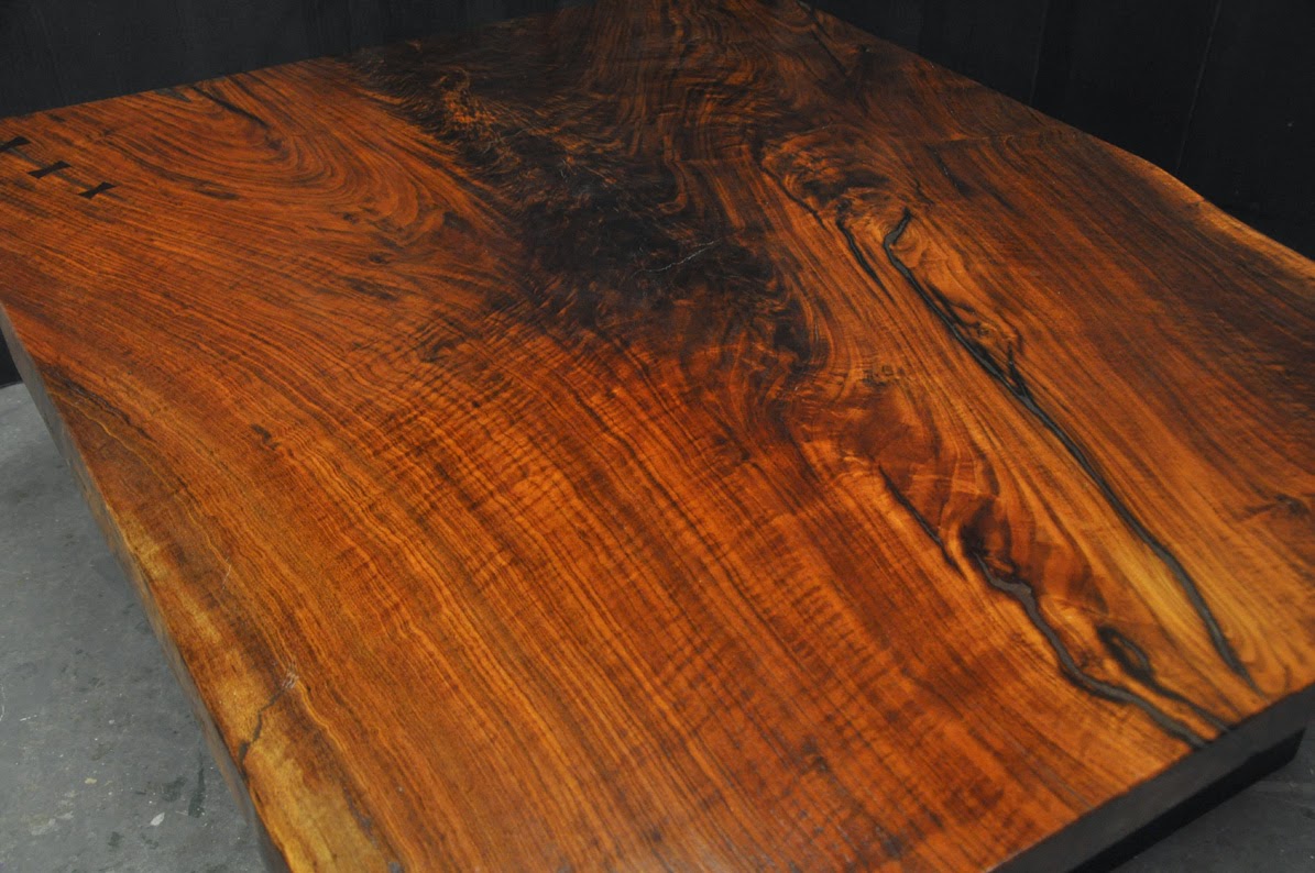 Dorset Custom Furniture A Woodworkers Photo Journal a claro walnut