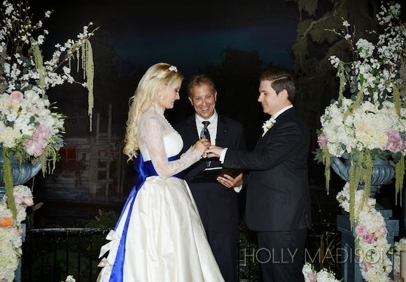 Budget Fairy Tale: Holly Madison's Blue Bayou, New Orleans Square Disneyland Wedding