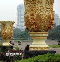 tugu monumen nasional