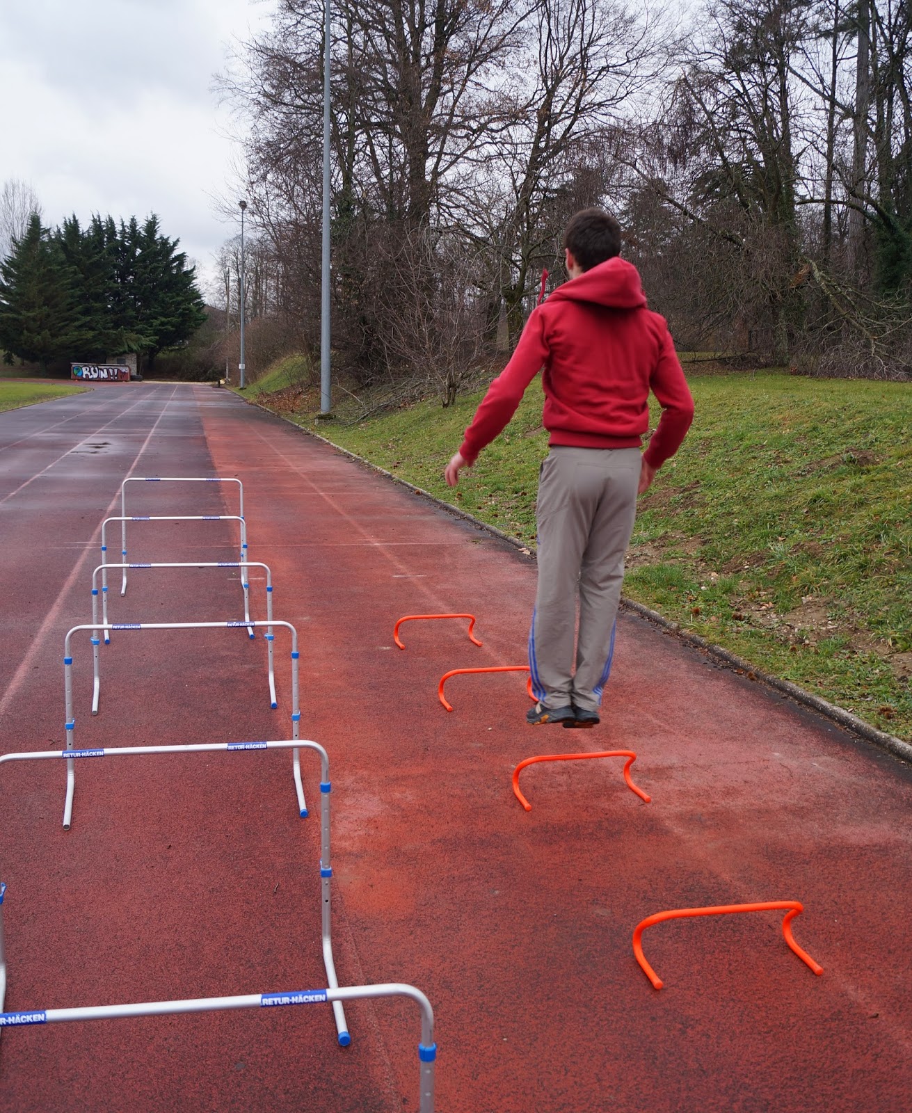 Sur La Piste D'athlé En 7 Lettres