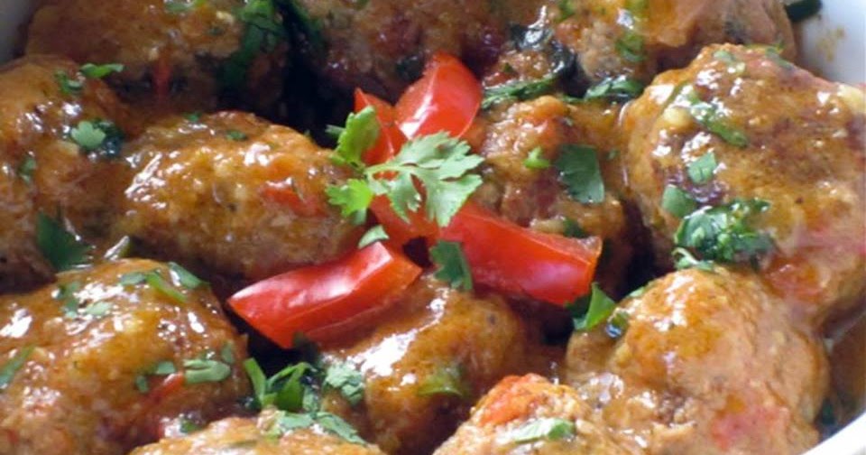 Middle Eastern Turkey Meatballs with Coconut Curry Sauce Recipe