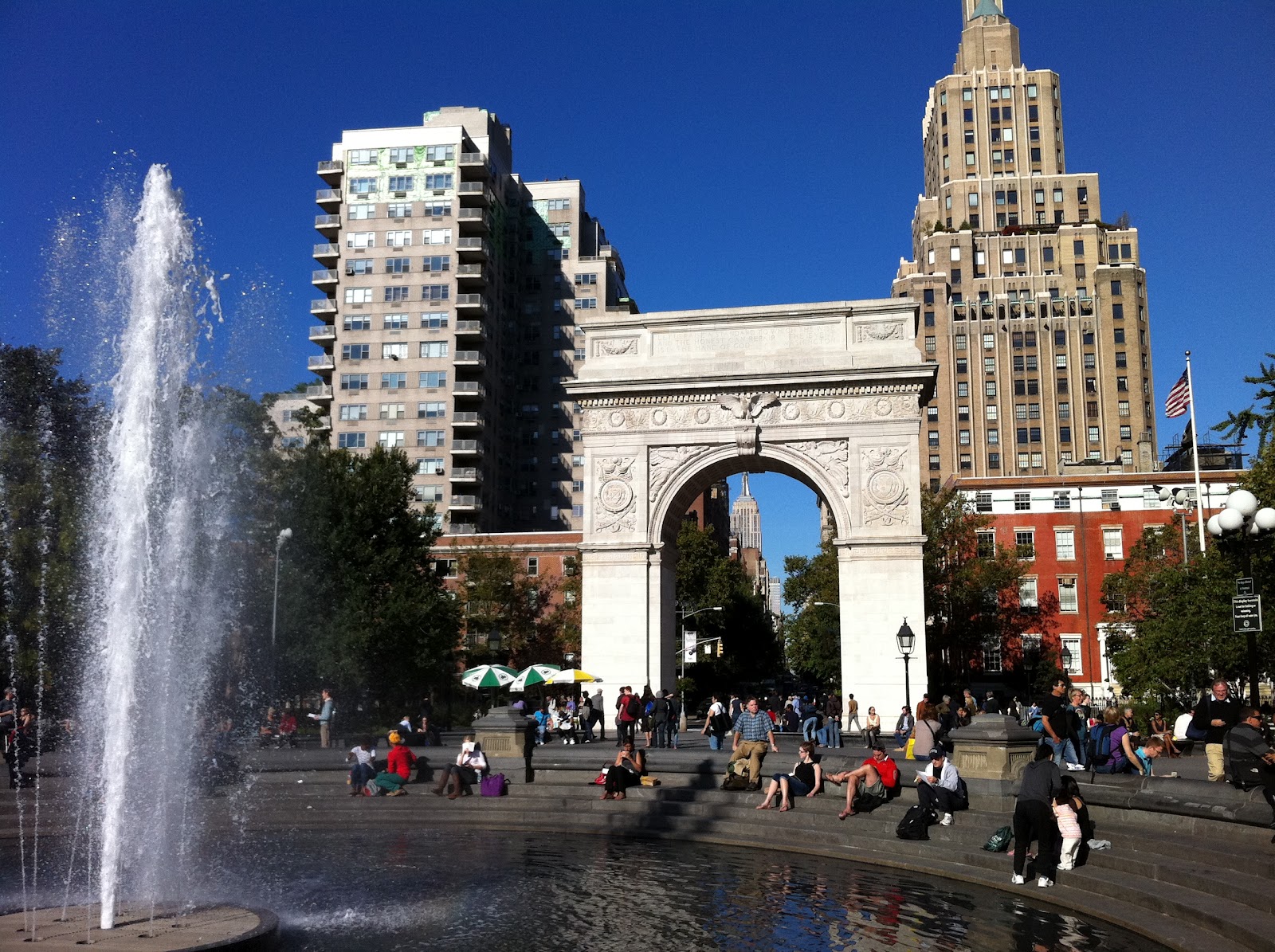"I love New York" blog Washington Square park.