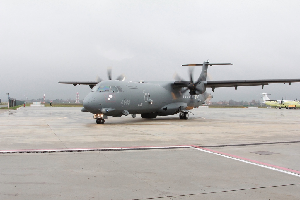 ITALIAN AIR FORCE RECEIVES FIRST TWO P72A - Blog Before Flight
